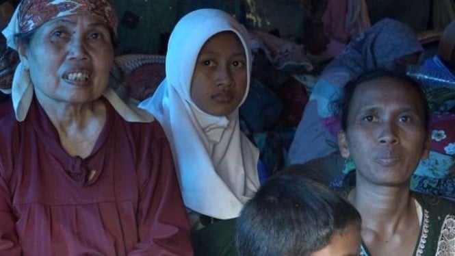 Pengungsi korban gempa di RT 4/3 Kampung Kadu Gede, Desa Wangunjaya, Cugenang, Cianjur, Jawa Barat, Minggu, 27 November 2022.