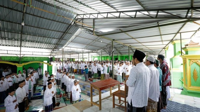 Relawan Ganjar Silaturahmi dengan Jemaah Tarekat Naqsyabandiyah