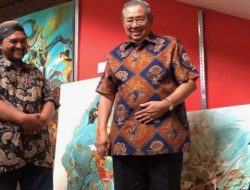 SBY ke Malang Berburu Lukisan untuk Dipajang di Pacitan, Paling Murah Senilai Rp15 juta